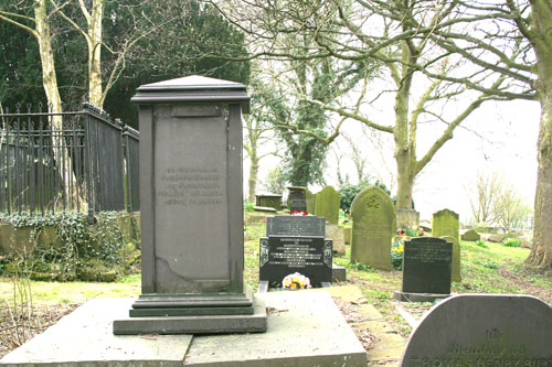 Joseph Pickering Grave